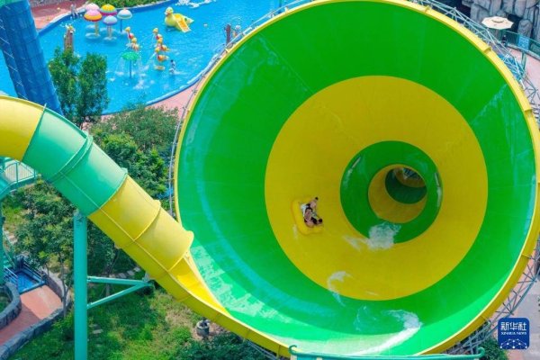 创界 新华全媒＋丨高温催生暑期清凉经济